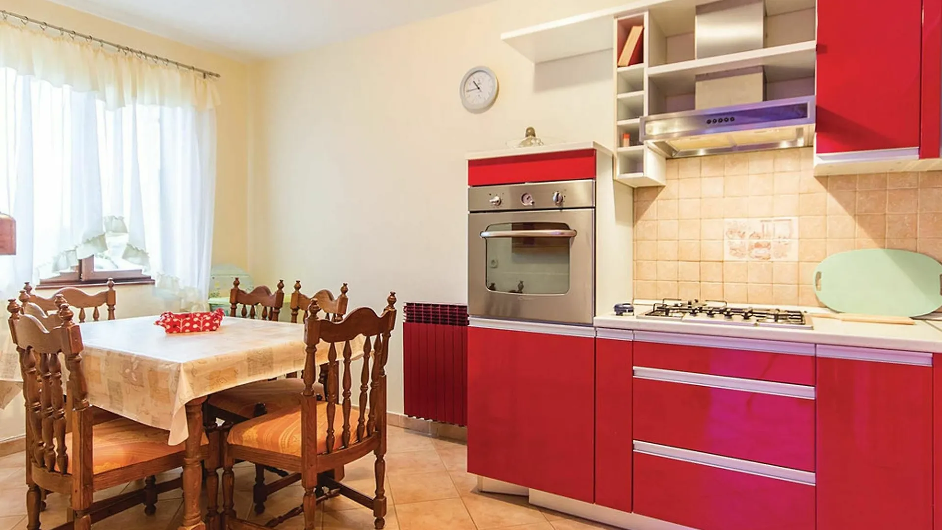 Apartment With 2 Bedrooms In Fazana, With Furnished Terrace And Wifi プーラ